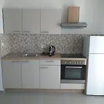 Bucica Dvori * Starigrad Paklenica
