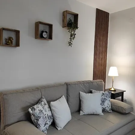 Apartment Apartments Bucica Dvori *