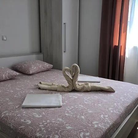 Apartments Bucića Dvori Apartman Starigrad Paklenica