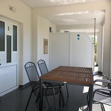 Apartments Bucica Dvori Apartment Starigrad Paklenica