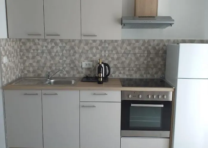 Apartments Bucica Dvori * Starigrad Paklenica