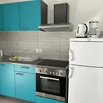 Bucica Dvori * Starigrad Paklenica
