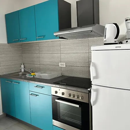 Bucica Dvori Apartman *