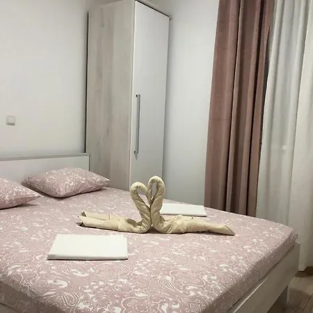 Bucica Dvori
